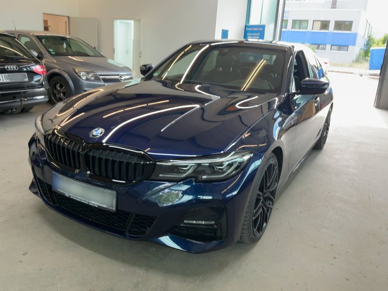 BMW 3er 320d Mild-Hybrid — 1/8
