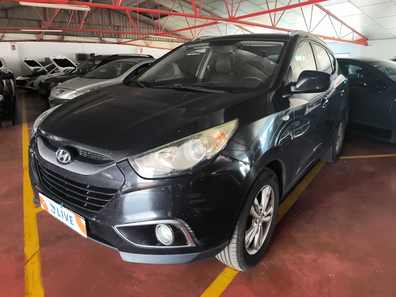 Hyundai ix35 2.0 CRDi — 1/8