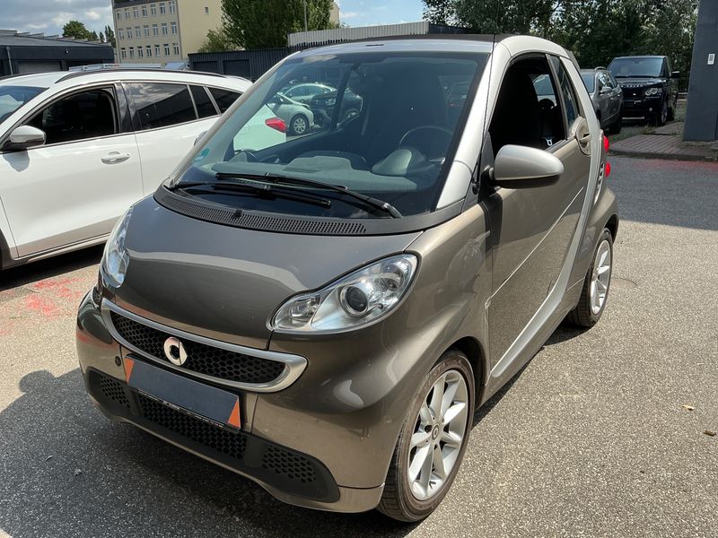 Smart fortwo 1.0 — 1/8