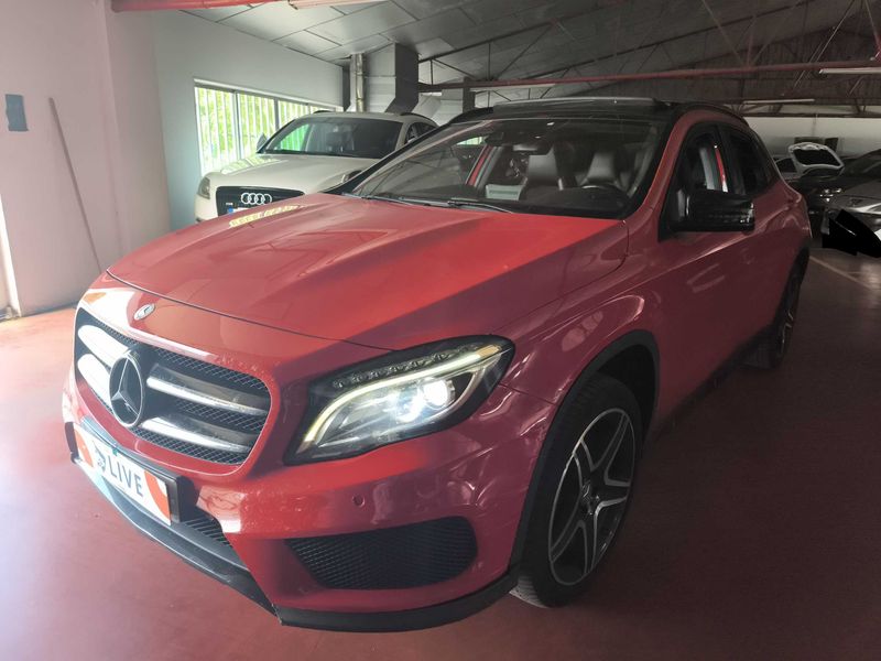 Mercedes-Benz GLA-Klasse GLA 200 d — 1/8