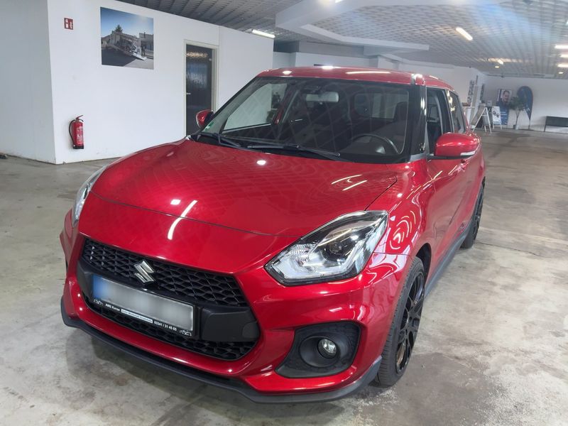 Suzuki Swift 1.4 BoosterJet — 1/8