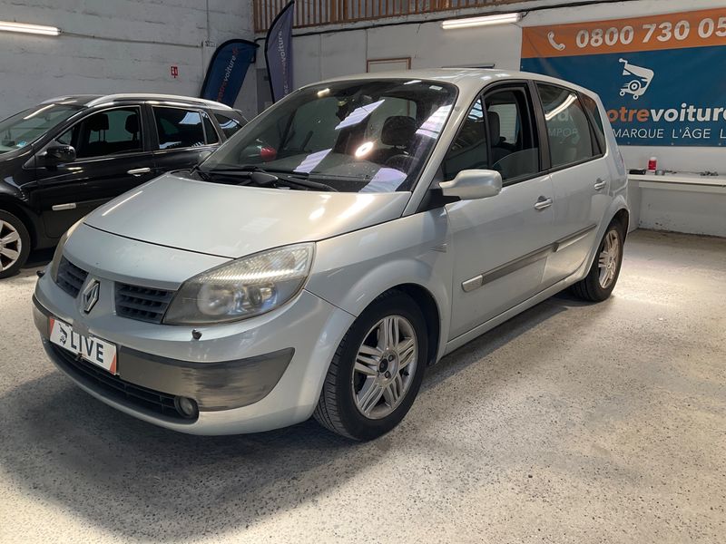 Renault Scenic 1.9 dCi — 1/8