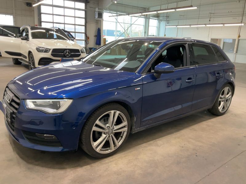 Audi A3 Sportback 1.4 TFSI — фото 1