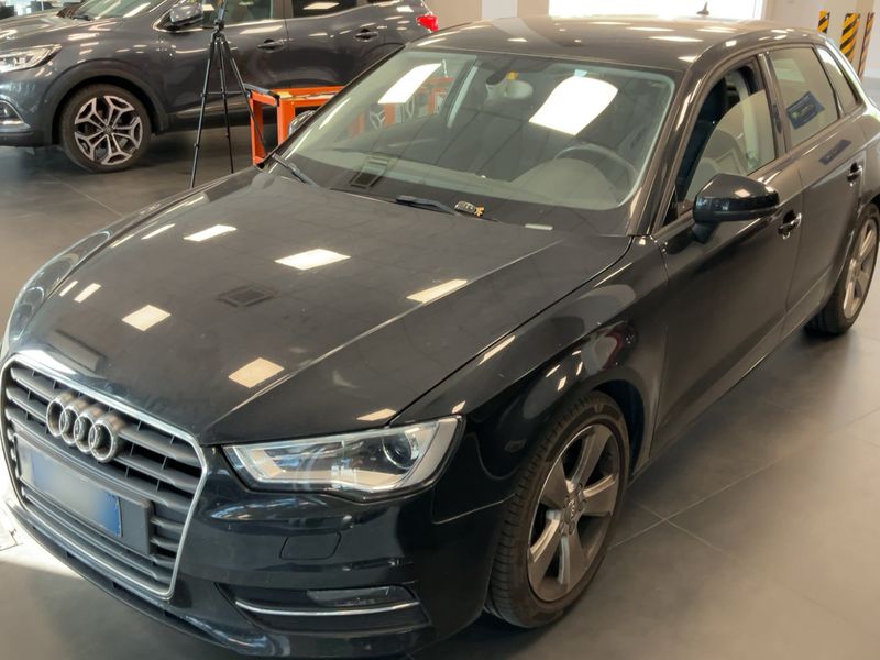 Audi A3 Sportback 1.6 TDI — 1/8