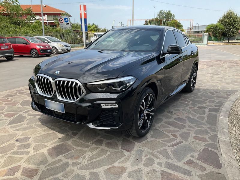 BMW X6 xDrive 30d Mild-Hybrid — 1/8