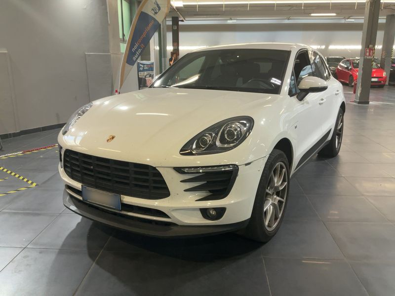 Porsche Macan 2.0 — фото 1