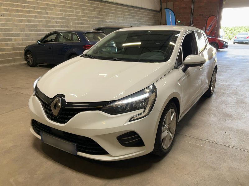 Renault Clio 1.6 Hybrid E-Tech — фото 1