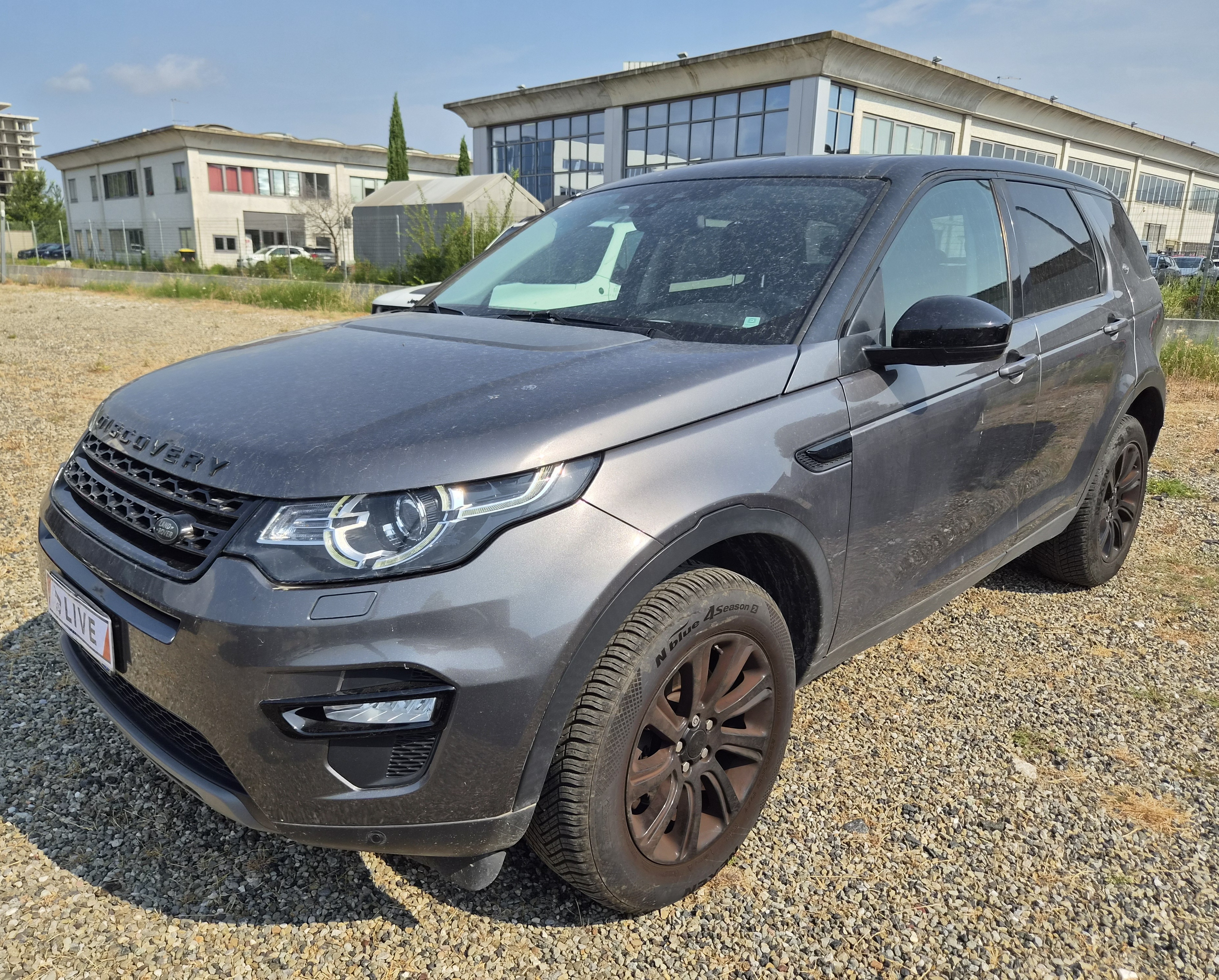 Land Rover Discovery Sport 2.0 Td4 — 1/8