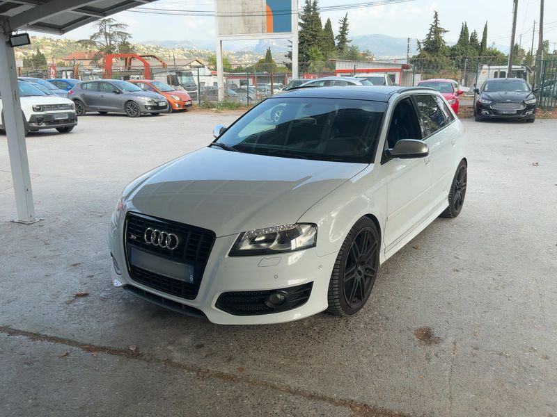Audi S3 Sportback 2.0 TFSI — 1/8
