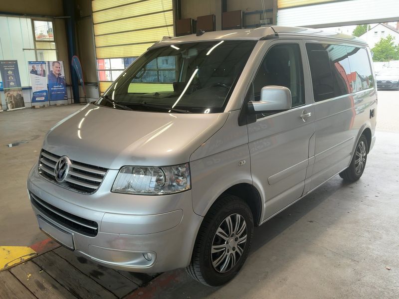 Volkswagen T5 California 2.5 TDI — 1/8