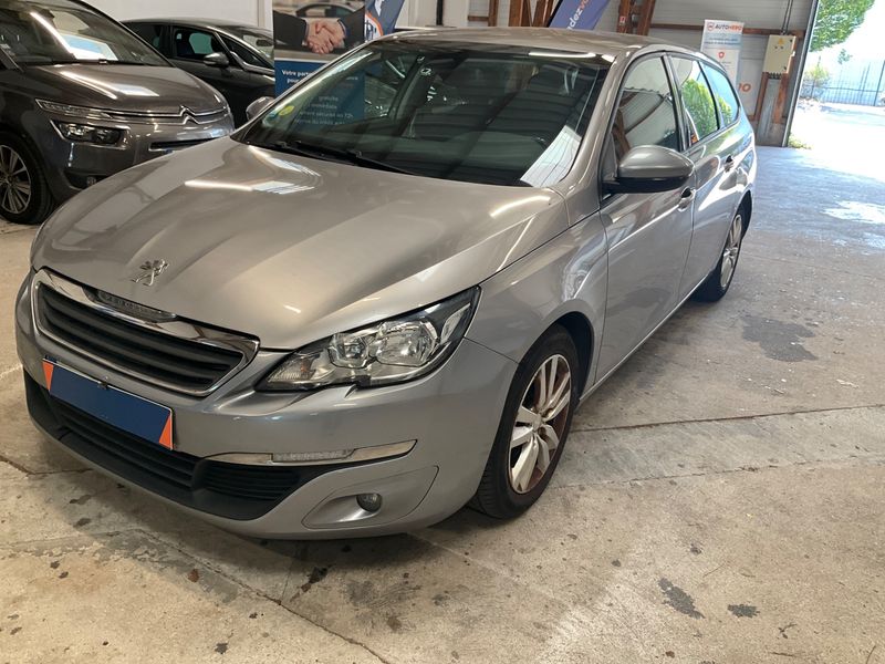 Peugeot 308 1.6 Blue-HDi — 1/8