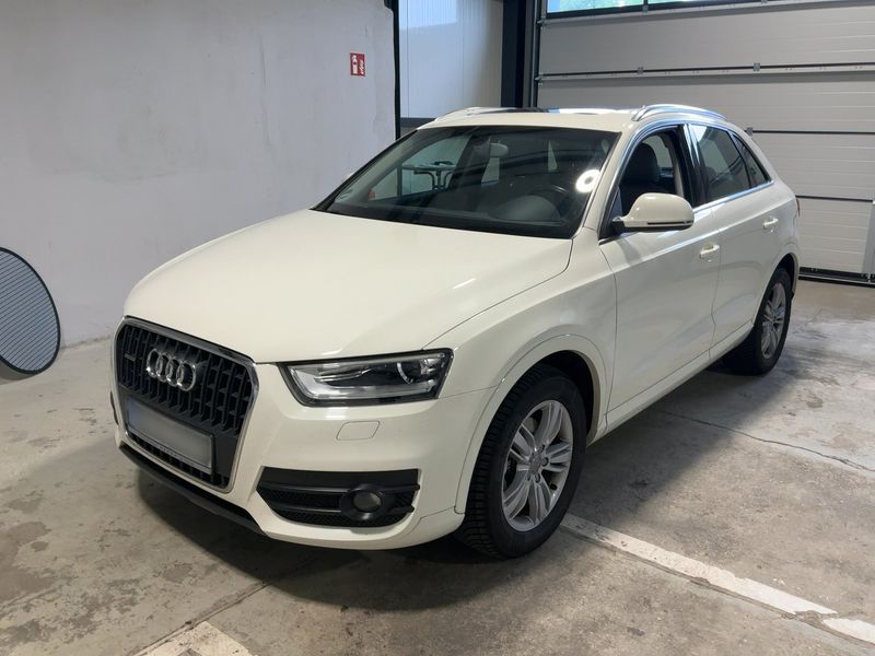 Audi Q3 2.0 TDI — 1/8