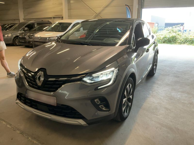 Renault Captur 1.3 TCe Mild-Hybrid — 1/8