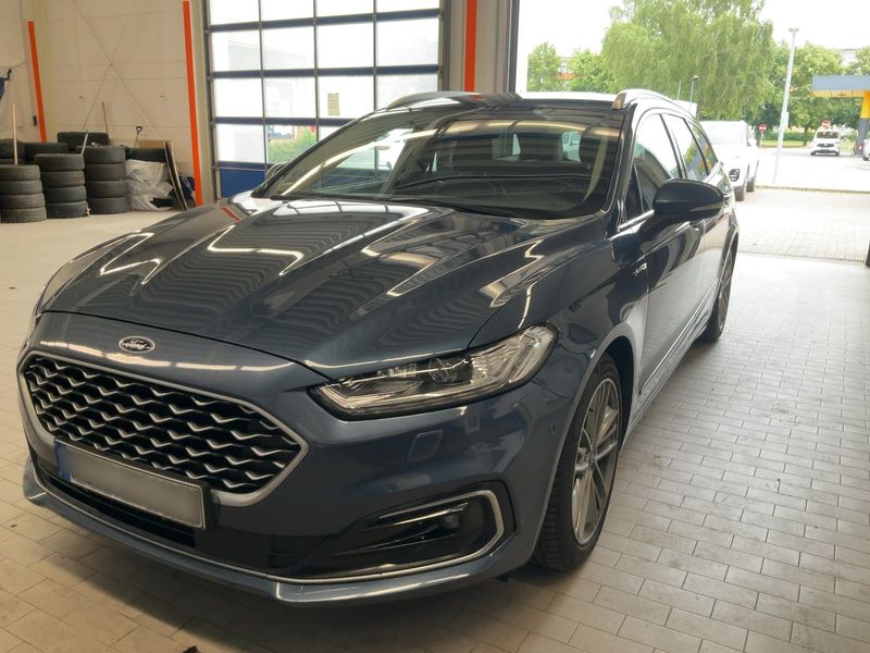 Ford Mondeo 2.0 TDCi EcoBlue — 1/8