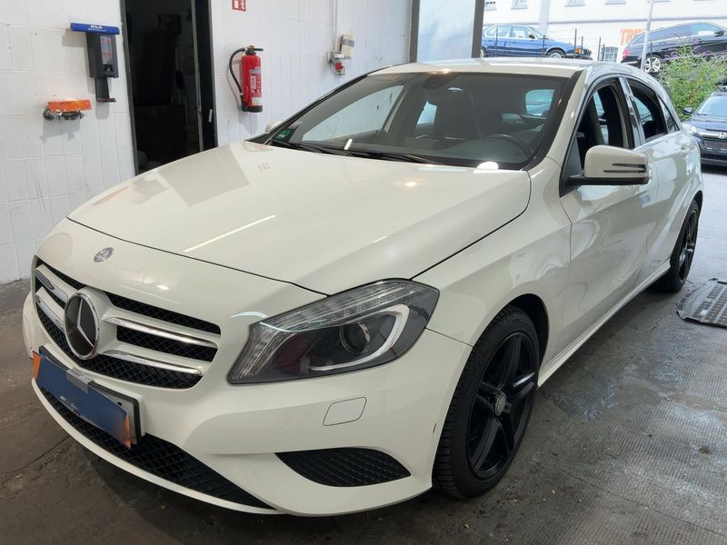 Mercedes-Benz A-Klasse A 180 — 1/8