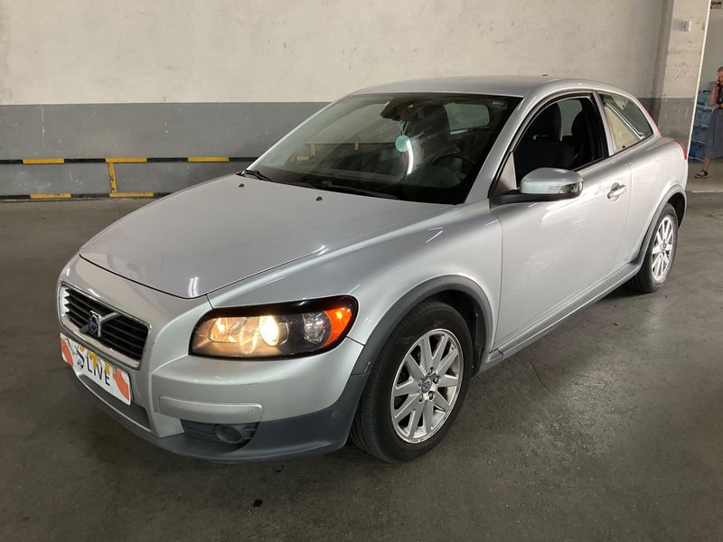 Volvo C30 2.0 D — 1/8