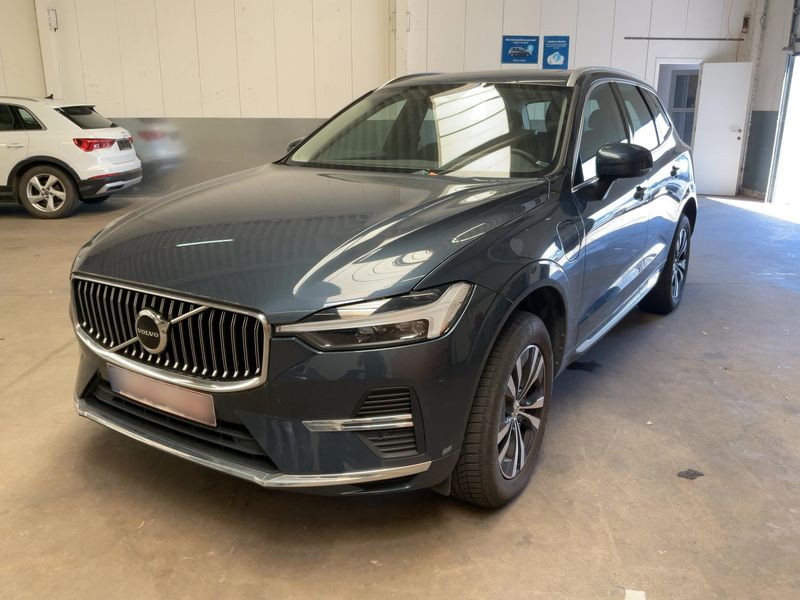 Volvo XC60 2.0 T6 Recharge Plug-in Hybrid — фото 1