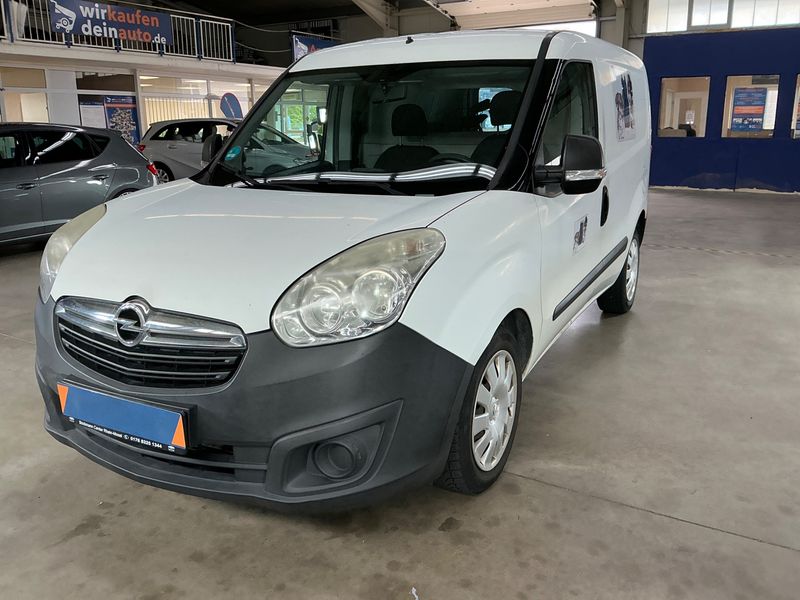 Opel Combo 1.6 CDTI — 1/8