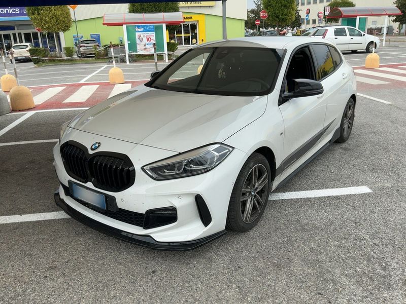 BMW 1er 118d — 1/8