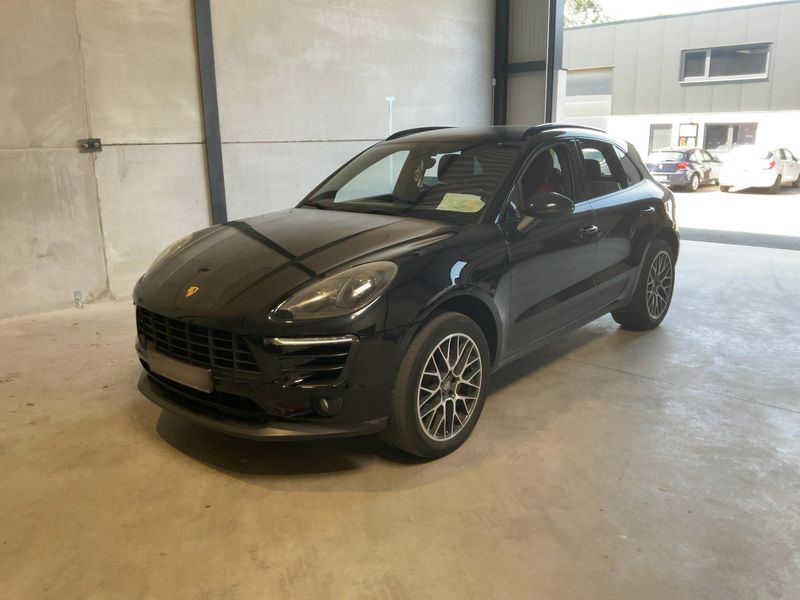 Porsche Macan S Diesel — 1/8
