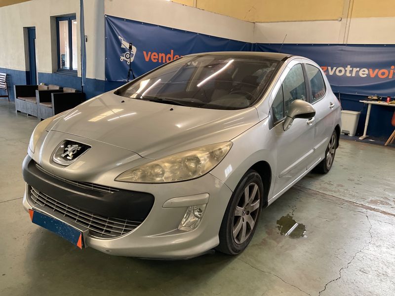 Peugeot 308 1.6 HDi — 1/8