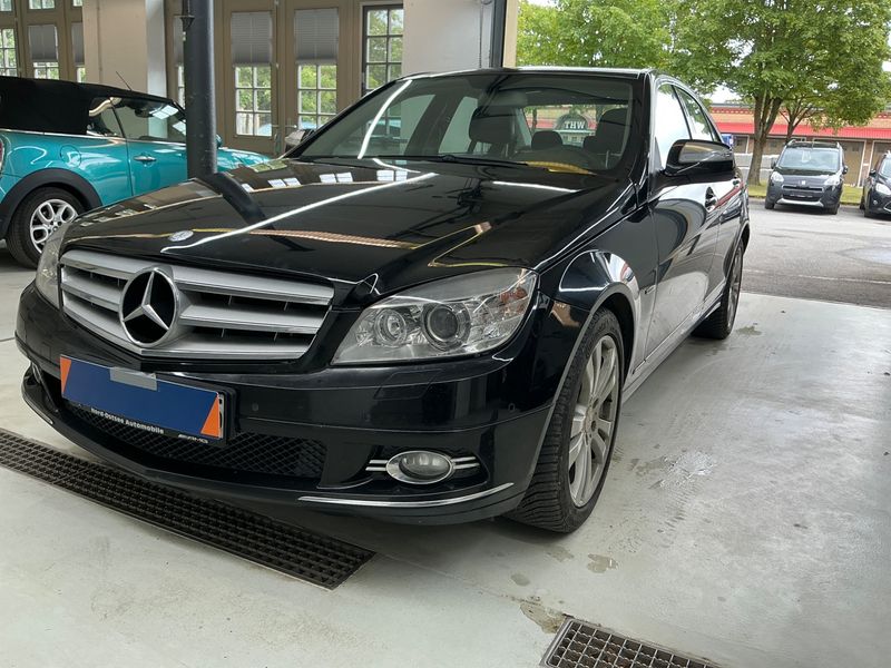 Mercedes-Benz C-Klasse C 320 CDI — 1/8