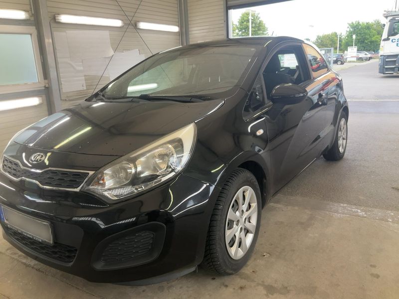 Kia Rio 1.2 — 1/8