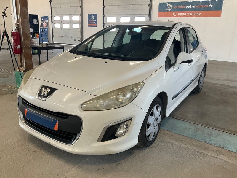 Peugeot 308 1.6 HDi — 1/8