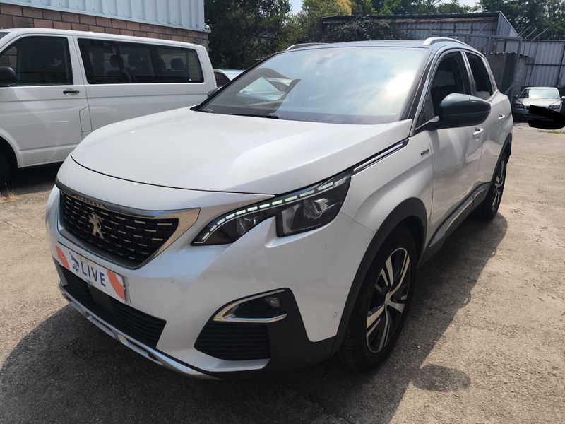Peugeot 3008 1.5 Blue-HDi — 1/8
