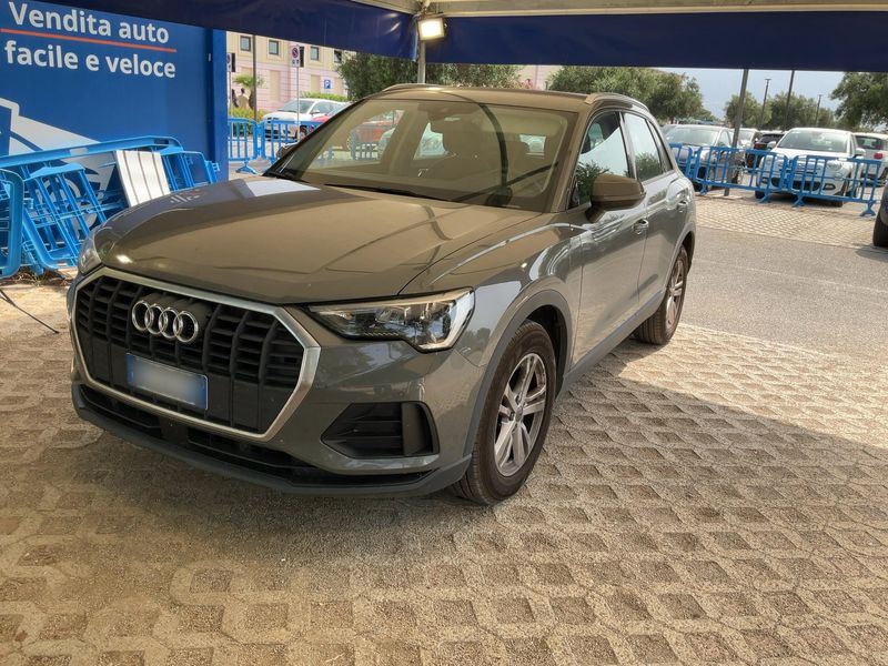 Audi Q3 35 TDI — 1/8