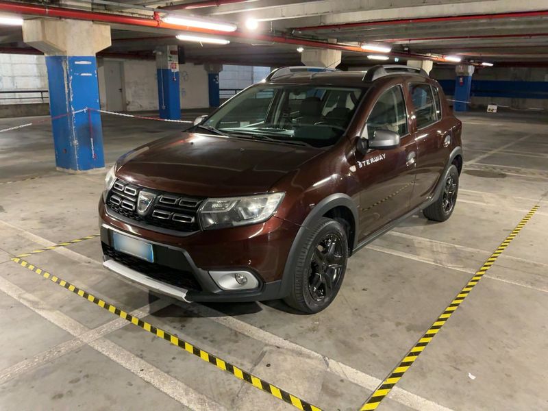 Dacia Sandero 0.9 TCe — 1/8