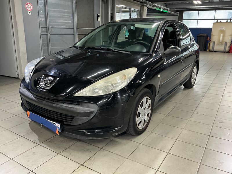 Peugeot 206+ 1.4 HDi — 1/8