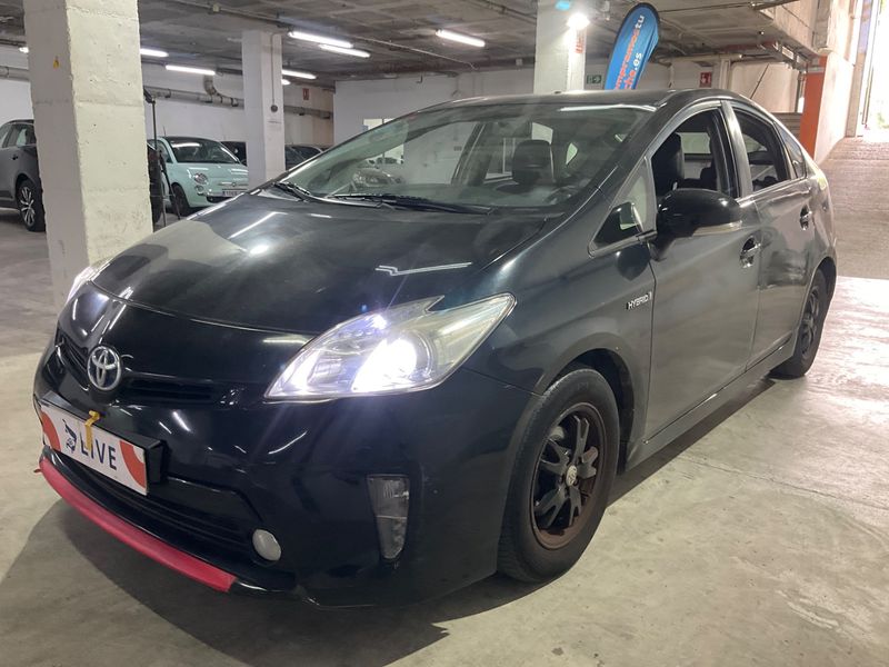 Toyota Prius 1.8 — 1/8