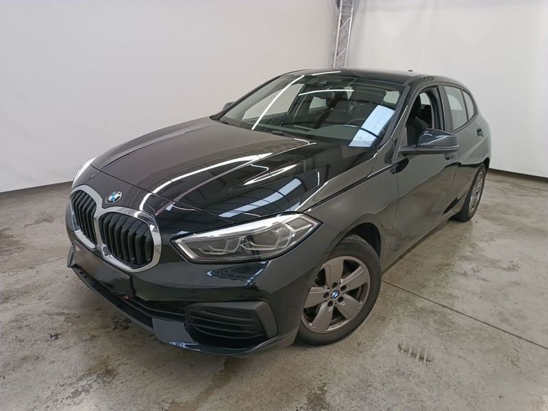 BMW 1er 118i — 1/8