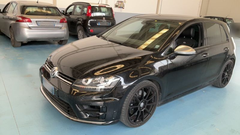 Volkswagen Golf VII 2.0 TSI — 1/8