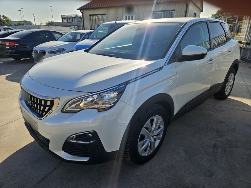 Peugeot 3008 1.5 Blue-HDi — 1/8