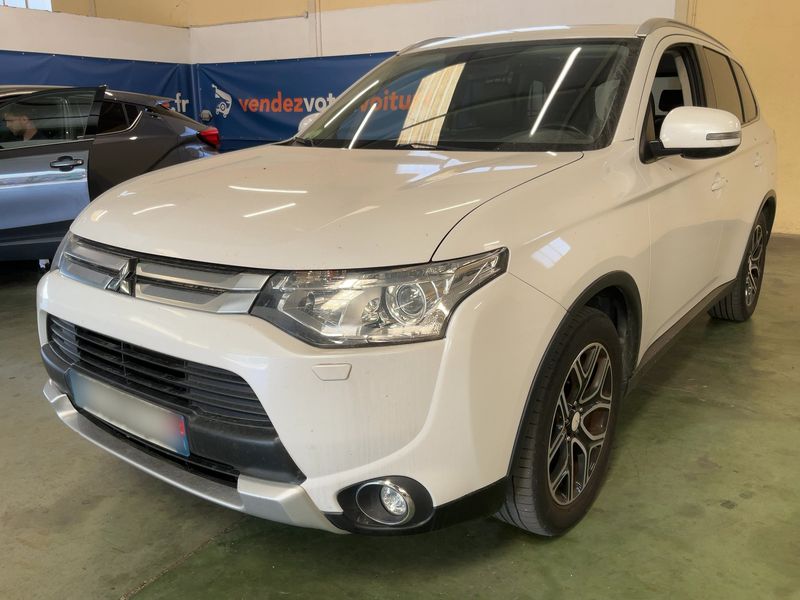 Mitsubishi Outlander 2.2 DI-D — 1/8