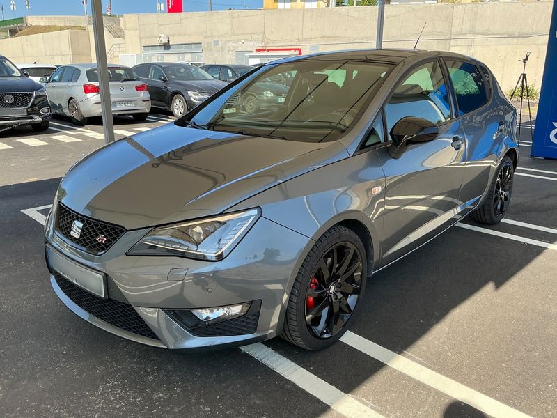 Seat Ibiza 1.6 TDI — 1/8