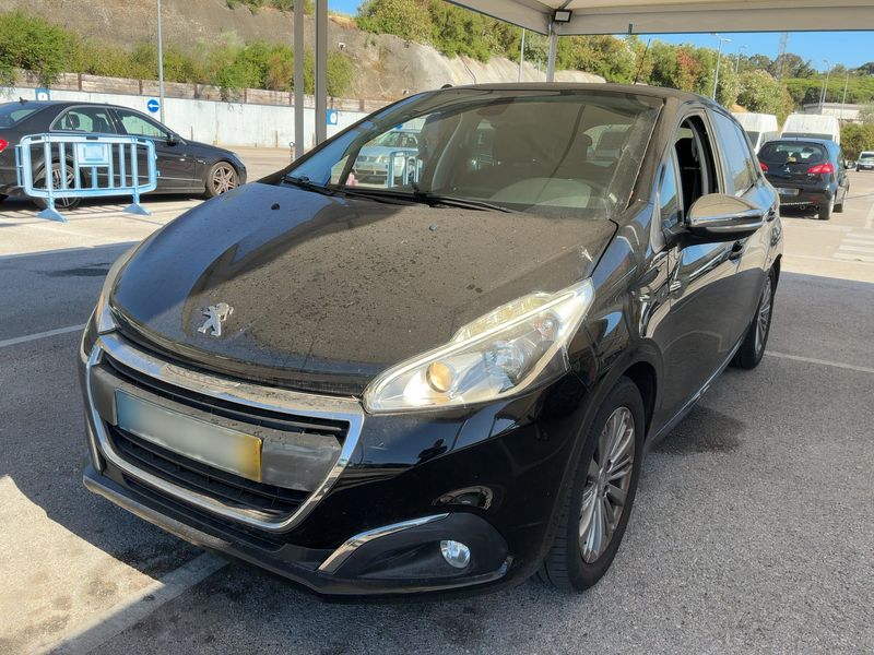 Peugeot 208 1.2 e-VTi — 1/8
