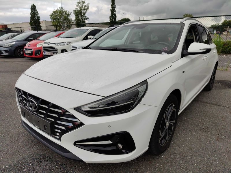 Hyundai i30 1.0 T-GDI Mild-Hybrid — 1/8