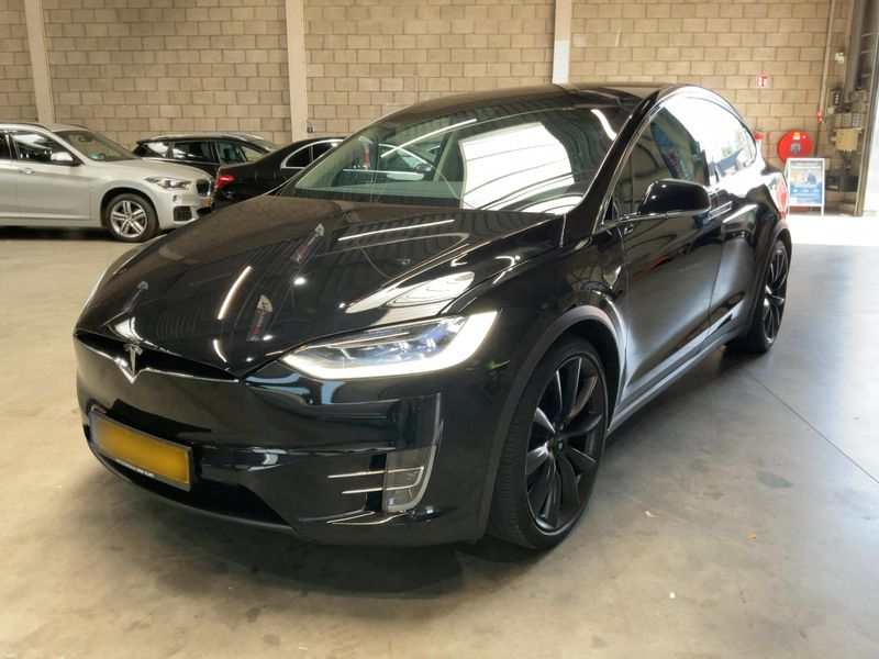 Tesla Model X 100D — фото 1