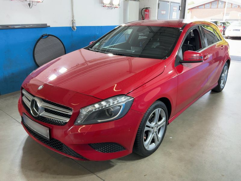 Mercedes-Benz A-Klasse A 200 — 1/8