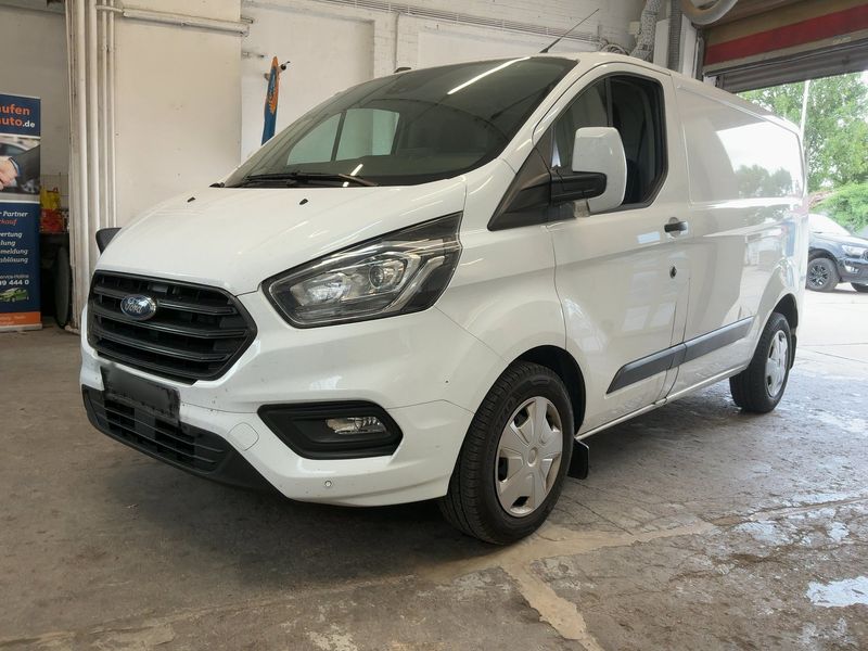 Ford Transit Custom 2.0 TDCi — фото 1