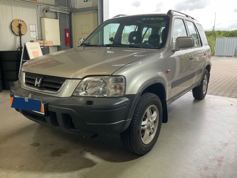 Honda CR-V 2.0 — 1/8