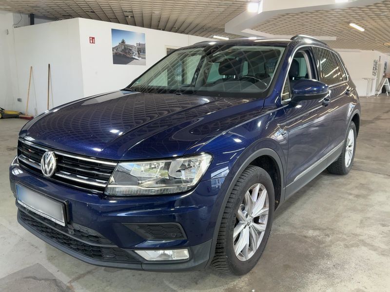 Volkswagen Tiguan 2.0 TSI — фото 1