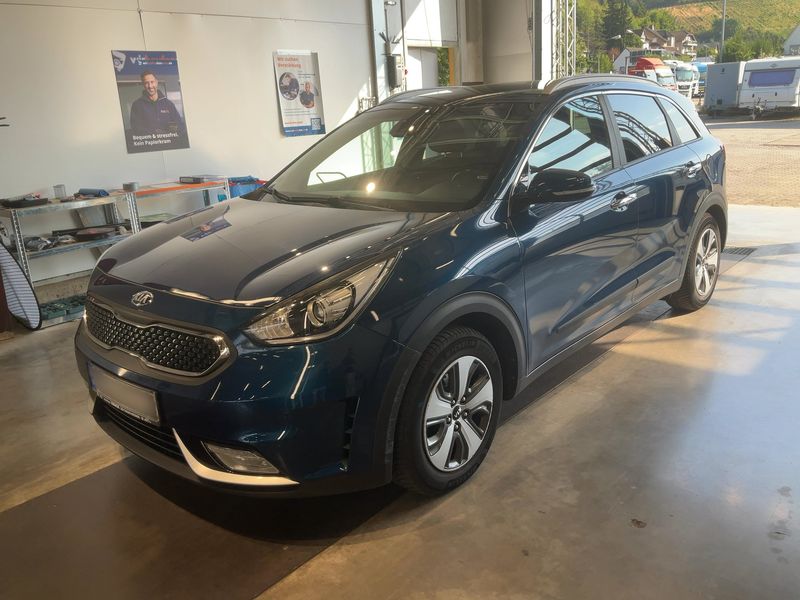 Kia Niro 1.6 Hybrid — 1/8