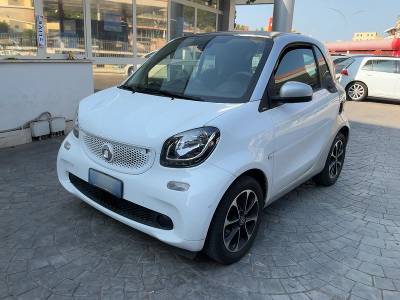 Smart fortwo 0.9 Turbo — 1/8