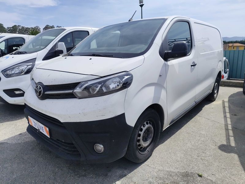 Toyota ProAce 2.0 D-4D — 1/8