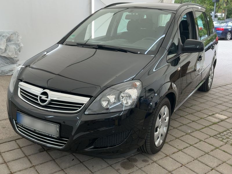 Opel Zafira 1.8 — 1/8