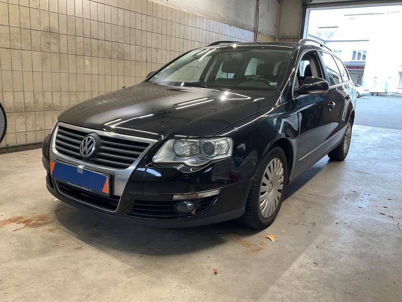 Volkswagen Passat 2.0 TDI — 1/8